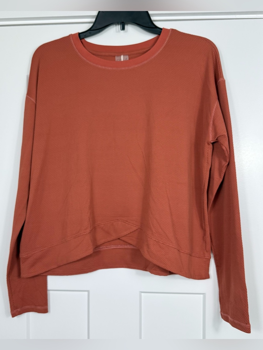 Calia Bubble Mesh Long Sleeve Shirt Crossover Hem Terra Cotta Tile Size Medium